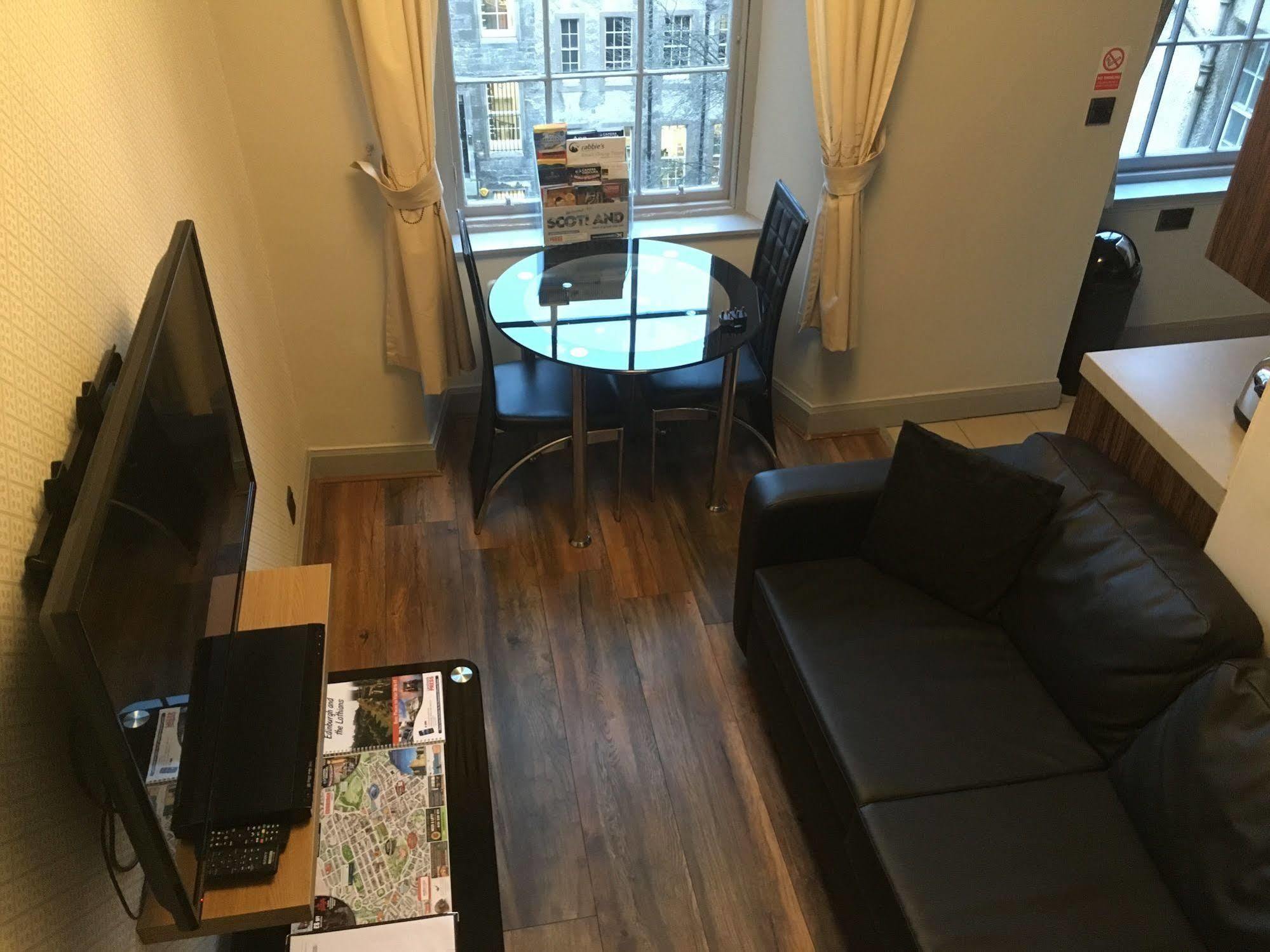 Stay Edinburgh City Apartments - Royal Mile Екстер'єр фото