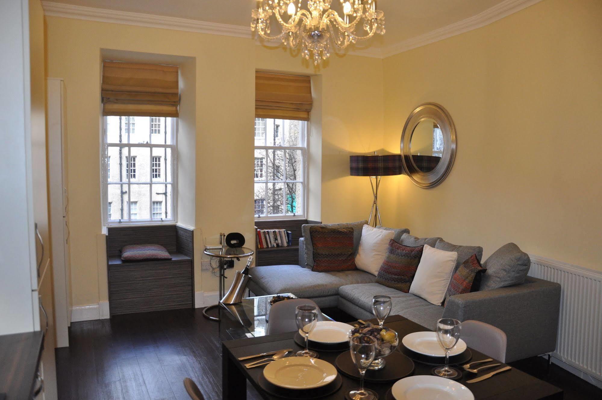 Stay Edinburgh City Apartments - Royal Mile Екстер'єр фото